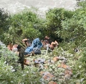 पंडोह के पास गोभी लेकर पंजाब जा रही जीप व्यास नदी में गिरी, चालक लापता
