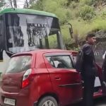 शिमला-घंडल के पास HRTC बस व ऑल्टो कार के बीच जोरदार टक्कर, तीन की मौत, एक गंभीर घायल