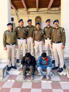जुब्बल में हत्या कर सड़क किनारे फेंका शव, नेपाल भाग रहे दो आरोपी गिरफ्तार
